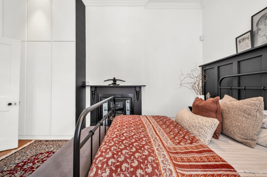 4 Bedroom Property for Sale in Oranjezicht Western Cape